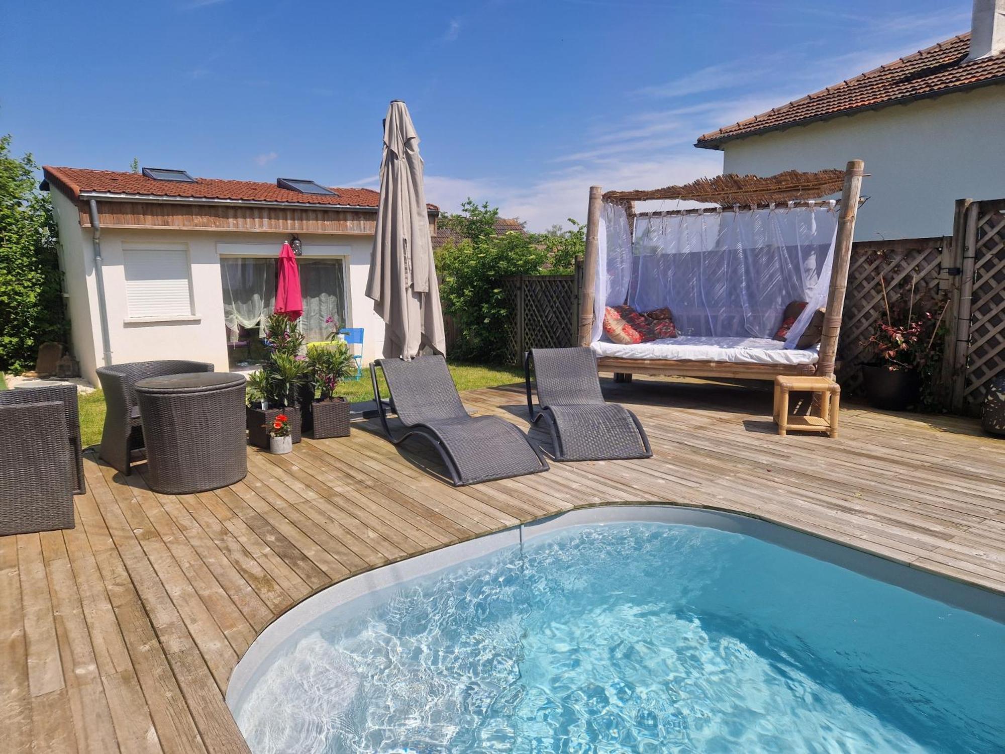 Orry-La-Ville La Serenite Balinaise, Chambre Et Sdb Privee, Jardin , Piscine Et Jacuzzi En Saison, Pres De Chantilly, Parc Asterix Et Cdg Et Paris En 20' מראה חיצוני תמונה