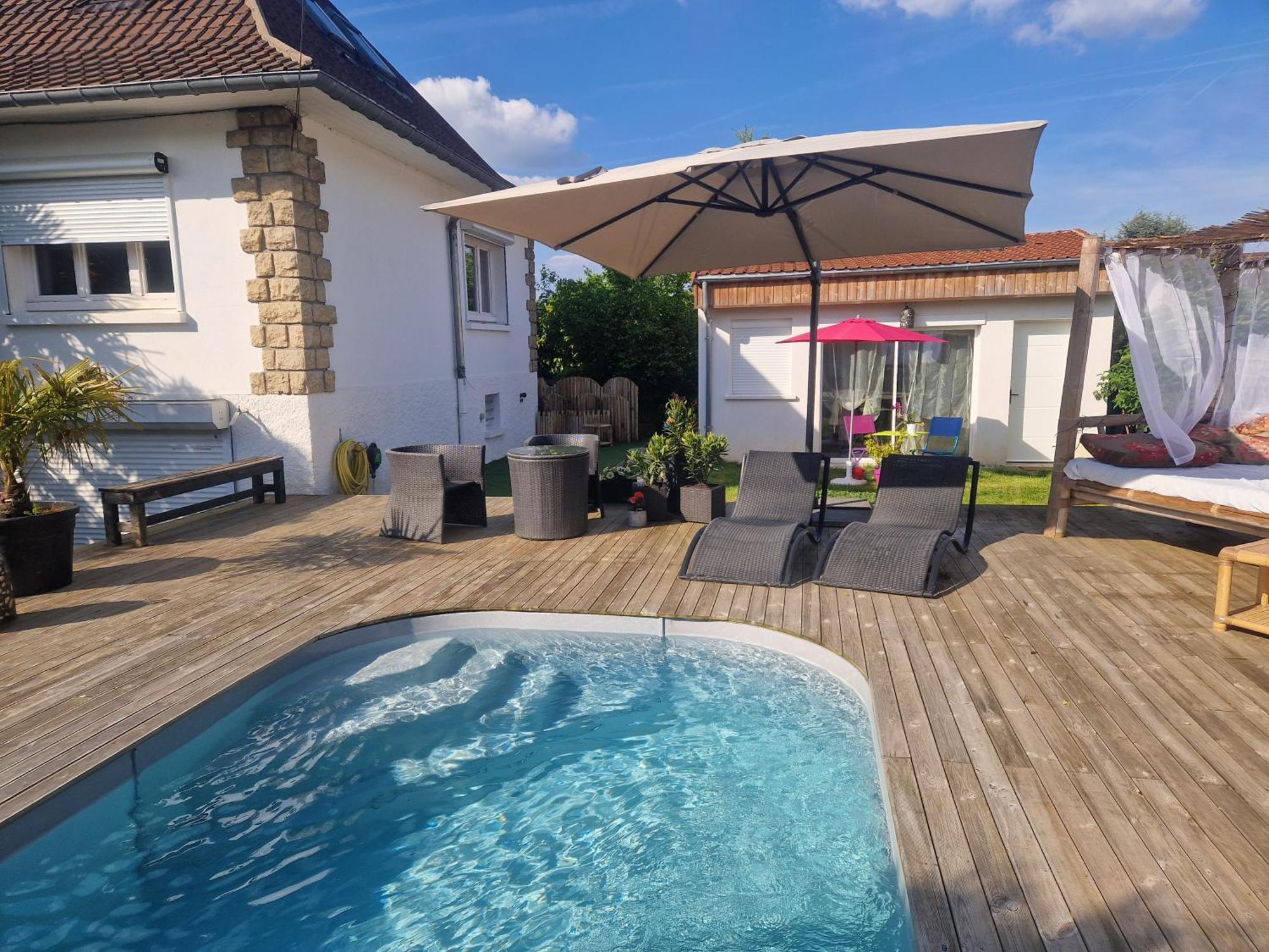 Orry-La-Ville La Serenite Balinaise, Chambre Et Sdb Privee, Jardin , Piscine Et Jacuzzi En Saison, Pres De Chantilly, Parc Asterix Et Cdg Et Paris En 20' מראה חיצוני תמונה